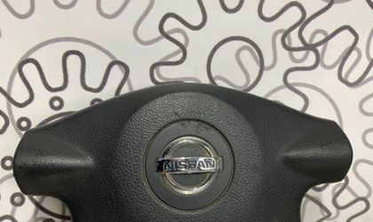 Подушка безопасности в руль Nissan Almera