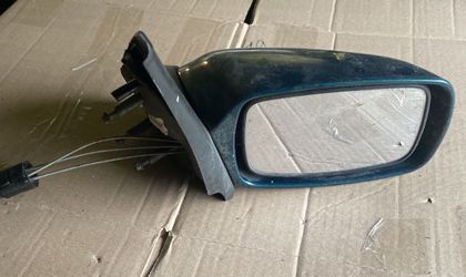 Зеркало заднего вида правое Ford Fiesta Mk4 