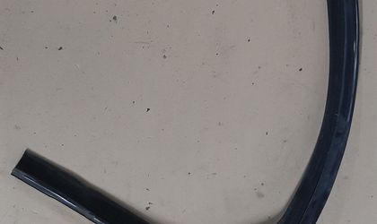 Уплотнитель стекла двери ЗП Volkswagen PoloV 2015