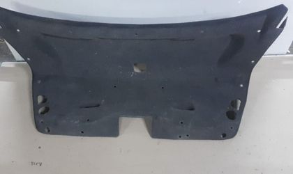 Обшивка крышки багажника MercedesE-КлассW210 S210