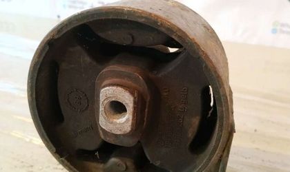 191199262A Подушка крепления двигателя Volkswagen