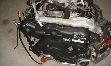 Двигатель Audi A4 2.0