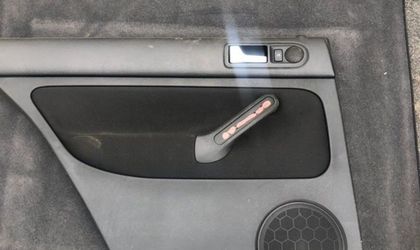 Обшивка двери задней левой Volkswagen Bora