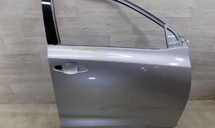 Дверь передняя правая Toyota Highlander, III рестайлинг (2016—2019)