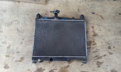 Радиатор Toyota Vitz scp10