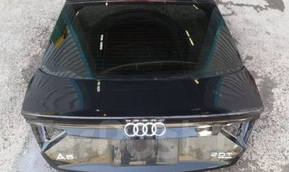 Крышка багажника в сборе Audi A5 8T