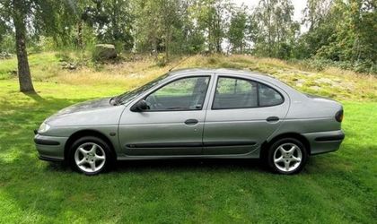 Renault Megane I (1995—1999) 1999