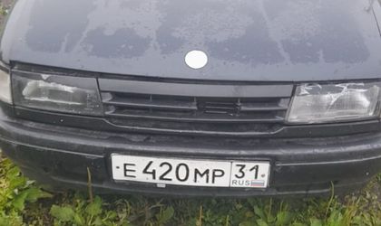 Opel Vectra A (1988—1995) 1988
