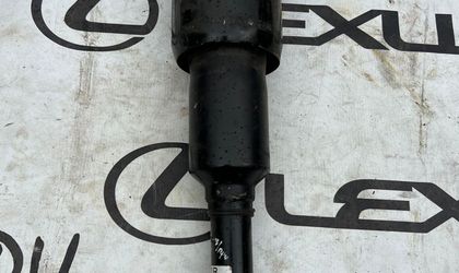 Стойка амортизатора передняя левая Lexus LS460-600
