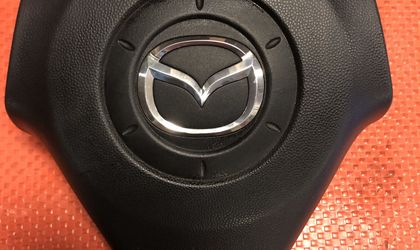 Подушка безопасности в руле Mazda 3 I BK