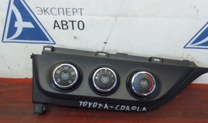 Блок управления отопителем Toyota Corolla  Е180