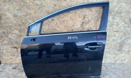 3041 Дверь передняя левая Avensis T270 ZRT272