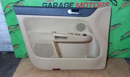 Обшивка двери передняя левая Volkswagen Golf Plus