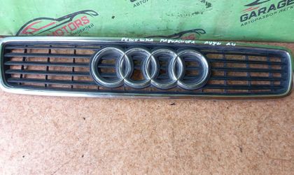 Решетка радиатора Audi A4 B5 1995