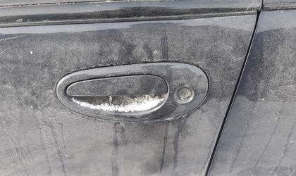 Ручка двери вн. пер. левая Dodge Intrepid II 2002