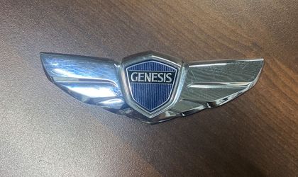 Hyundai Genesis II Эмблема