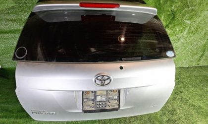Дверь багажника Toyota Corolla Fielder nze161